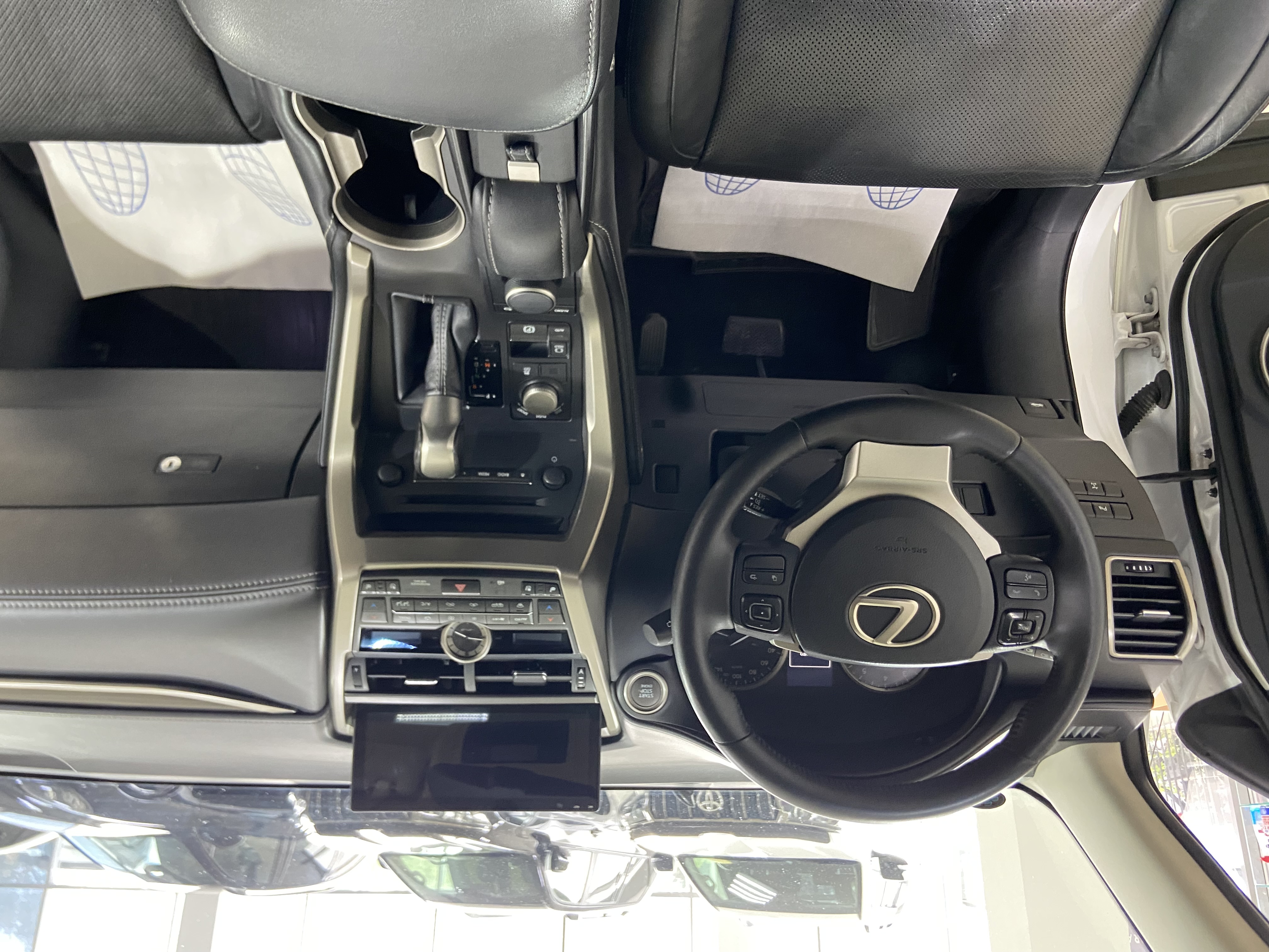 Lexus NX200t, 2015 год